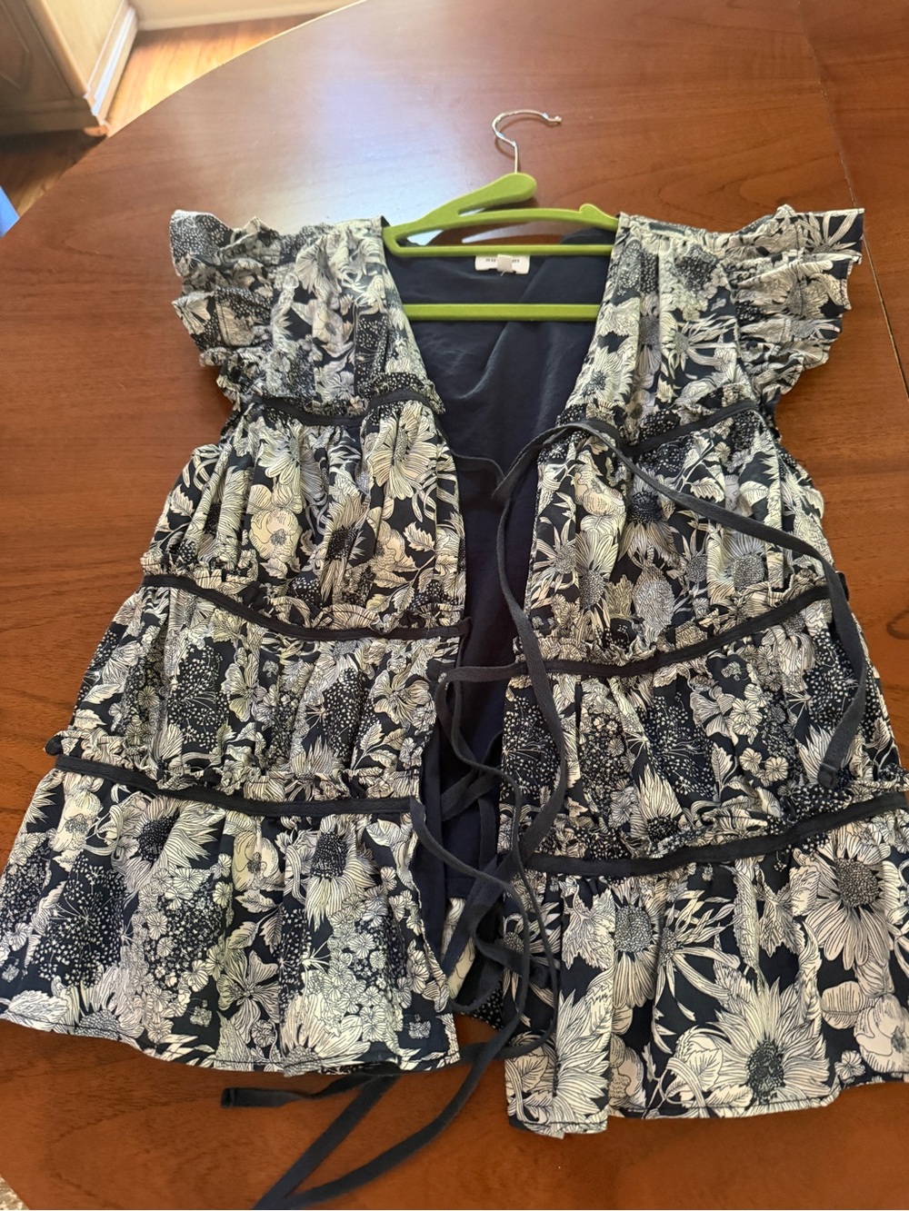 AUREUM Navy and White Floral Ruffle Tie-Front Tunic